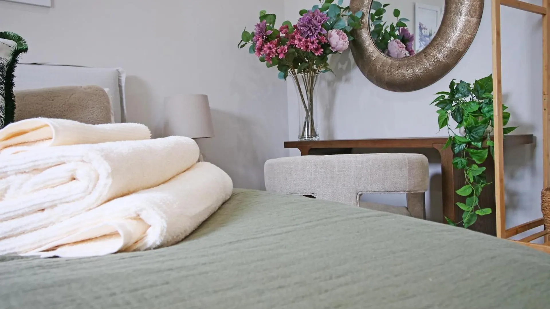Apartment 11 Bluebridge With Free Parking Йорк
