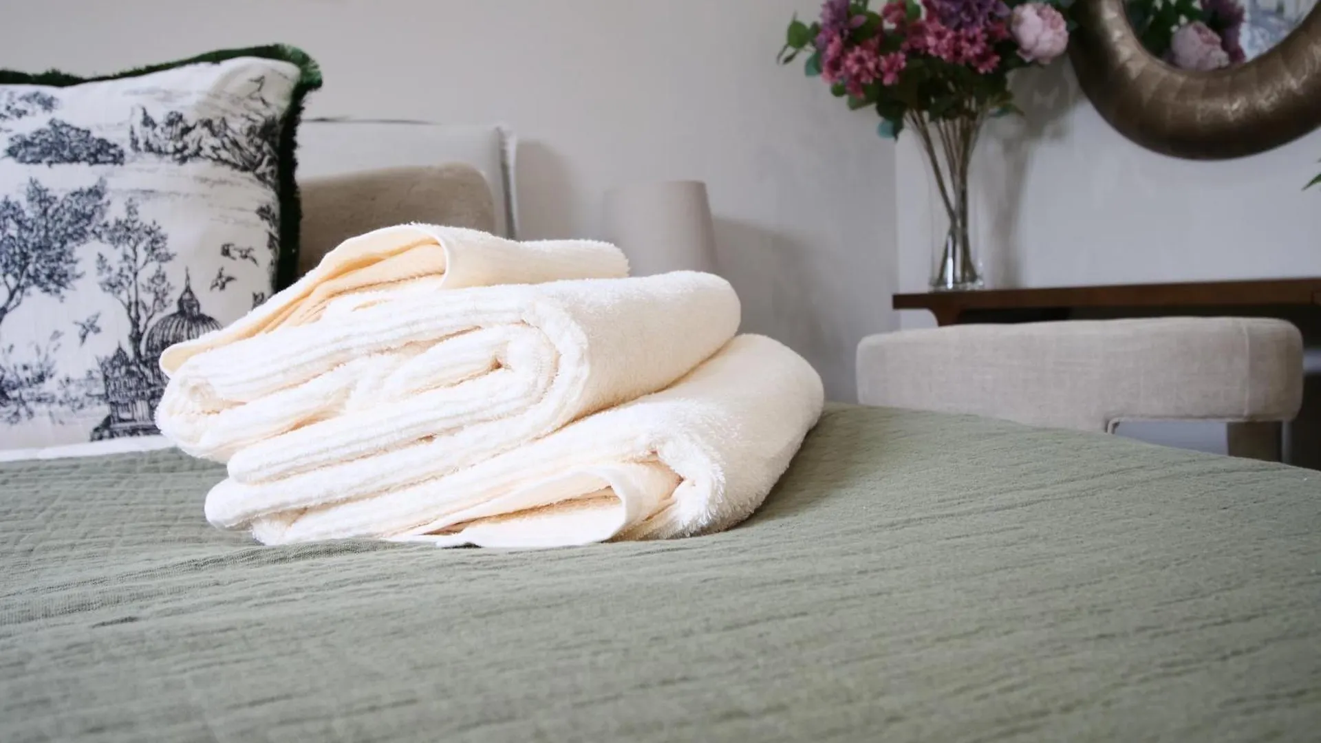 Apartment 11 Bluebridge With Free Parking Йорк